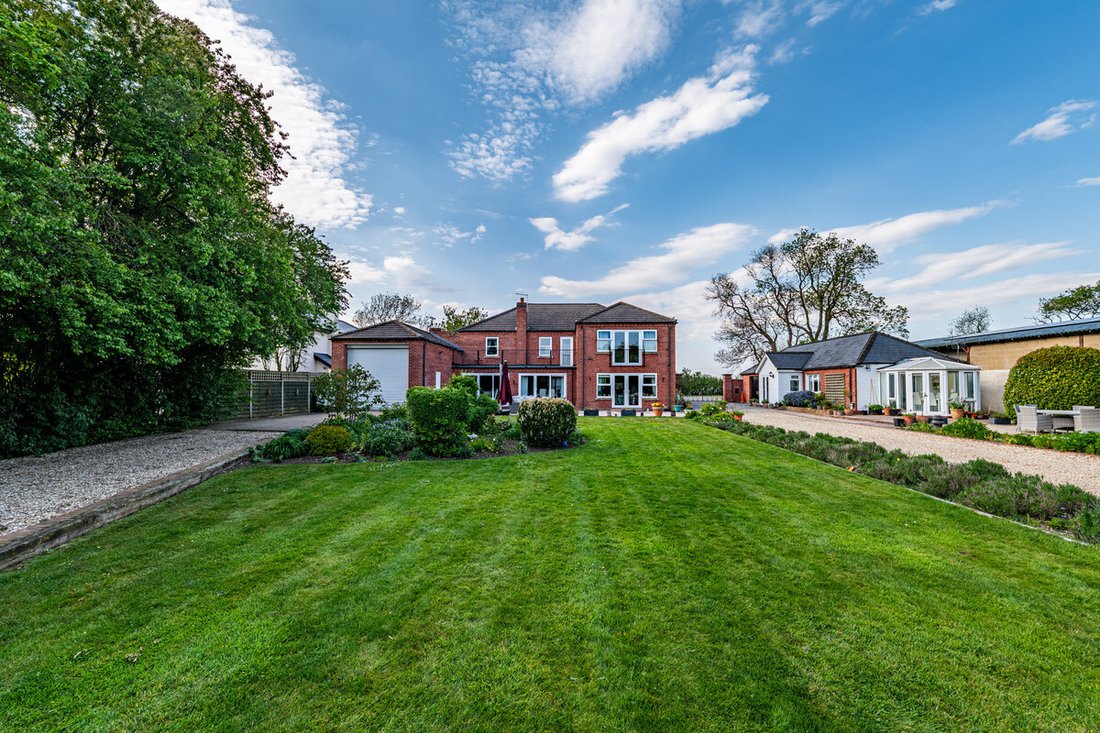 Haus in Long Bennington, England 1 - 18397003