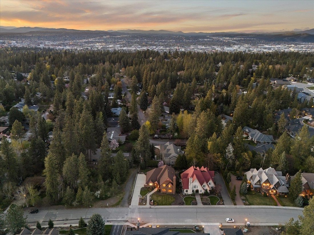 House in Spokane, Washington, United States 4 - 18395167