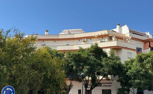 Penthouse in Estepona, Andalusia, Spain 1