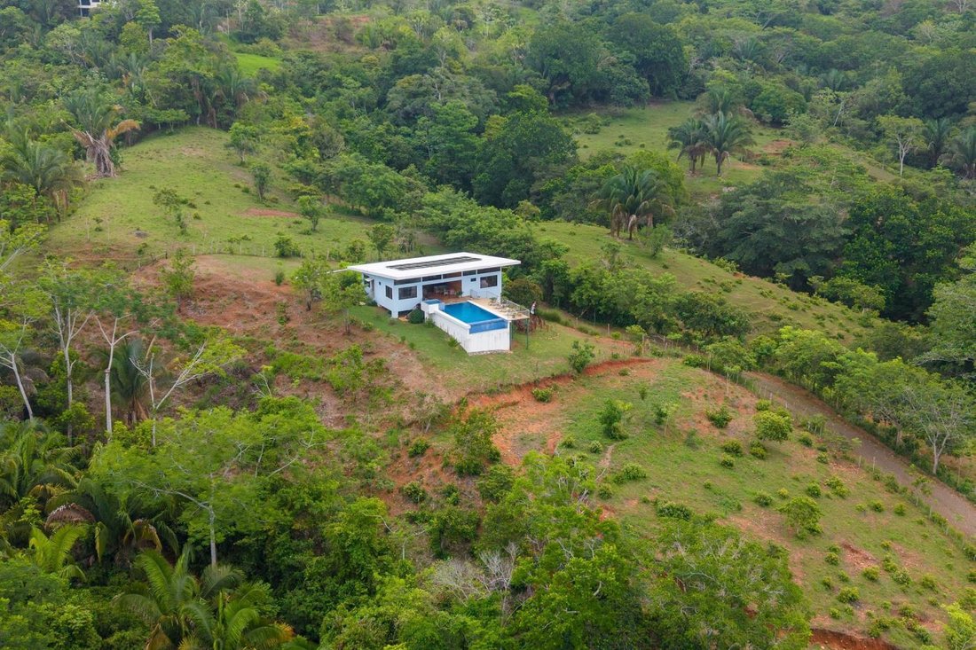 House in Esterillos Este, Puntarenas Province, Costa Rica 5 - 18393551