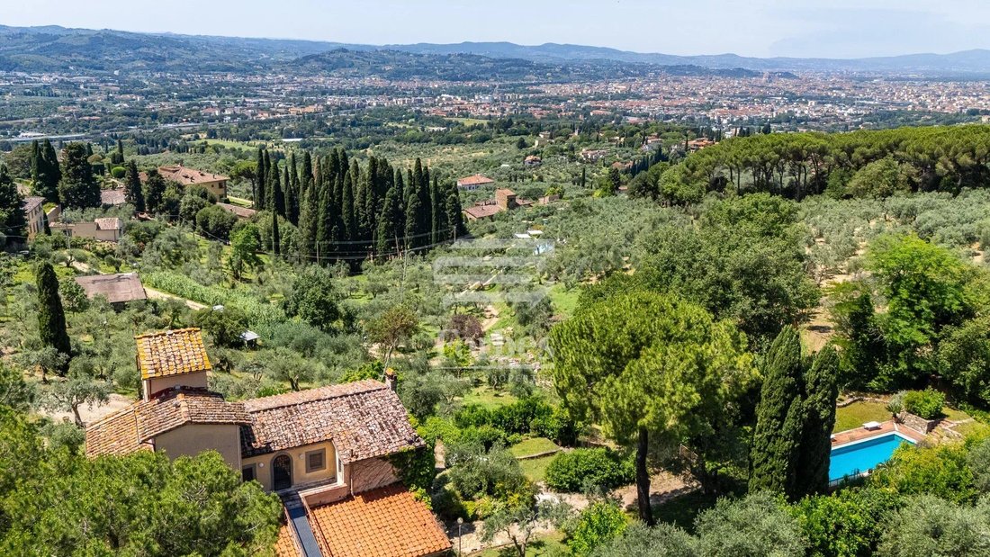 Villa in Settignano, Florence, Tuscany 5 - 18393281