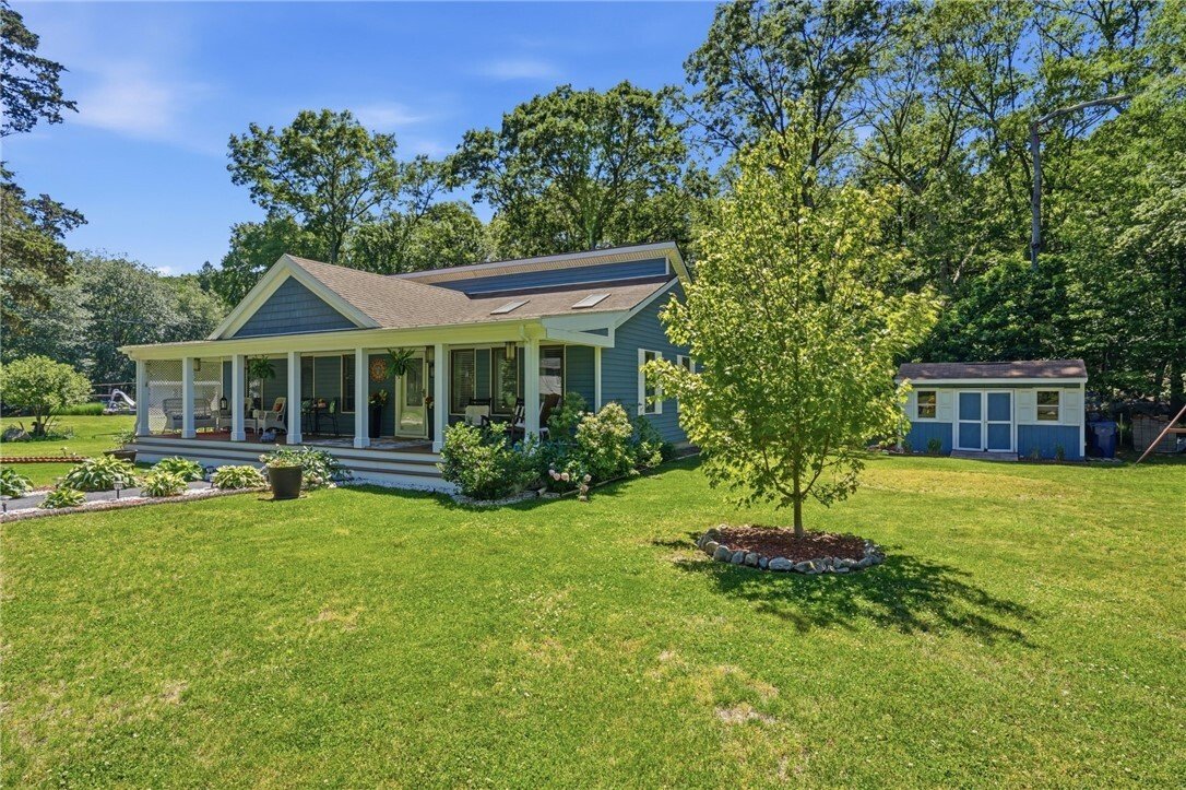 House in Warwick, Rhode Island, United States 3 - 18395069
