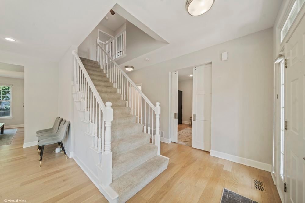 House in Carol Stream, Illinois, United States 2 - 18394648