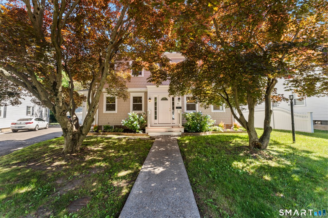 Apartment in Bridgeport, Connecticut, United States 1 - 18395320