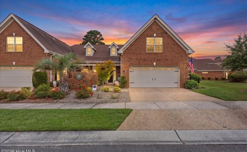 Townhouse in Northwest, North Carolina, United States 1