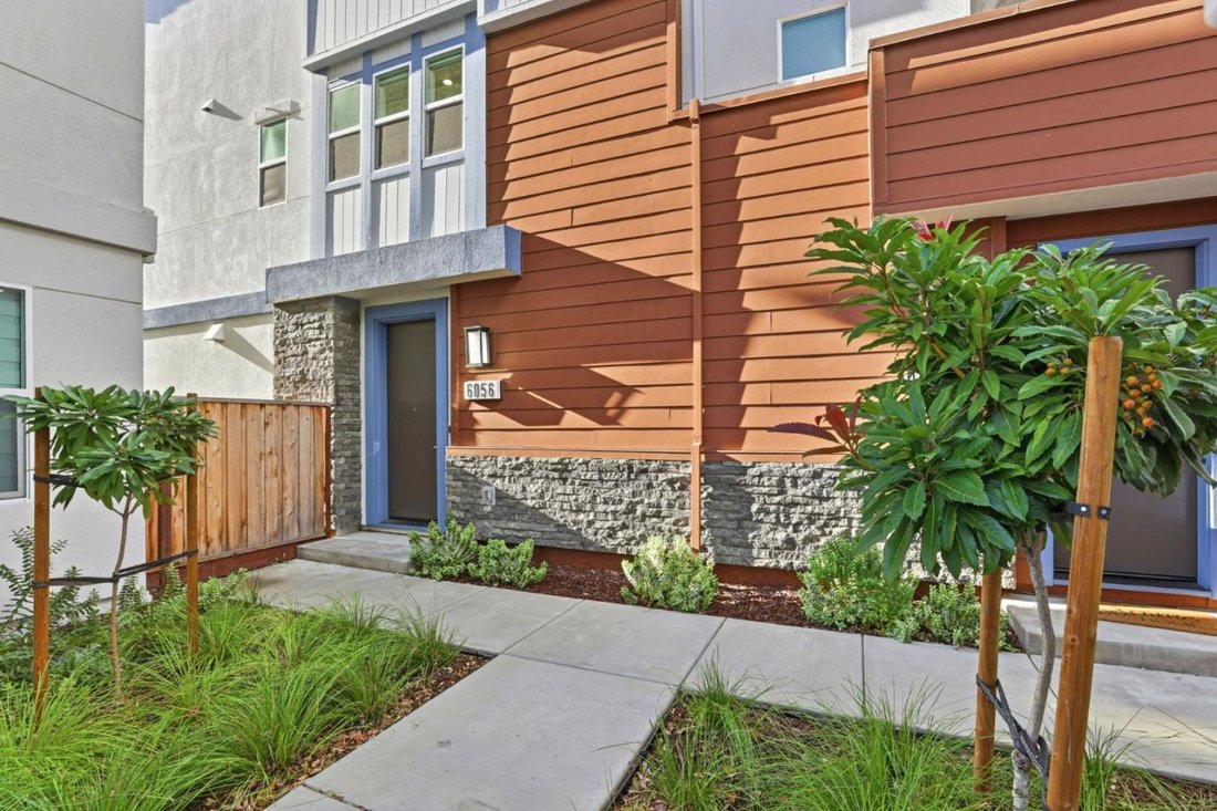 Townhouse in Dublin, California, United States 1 - 18390454