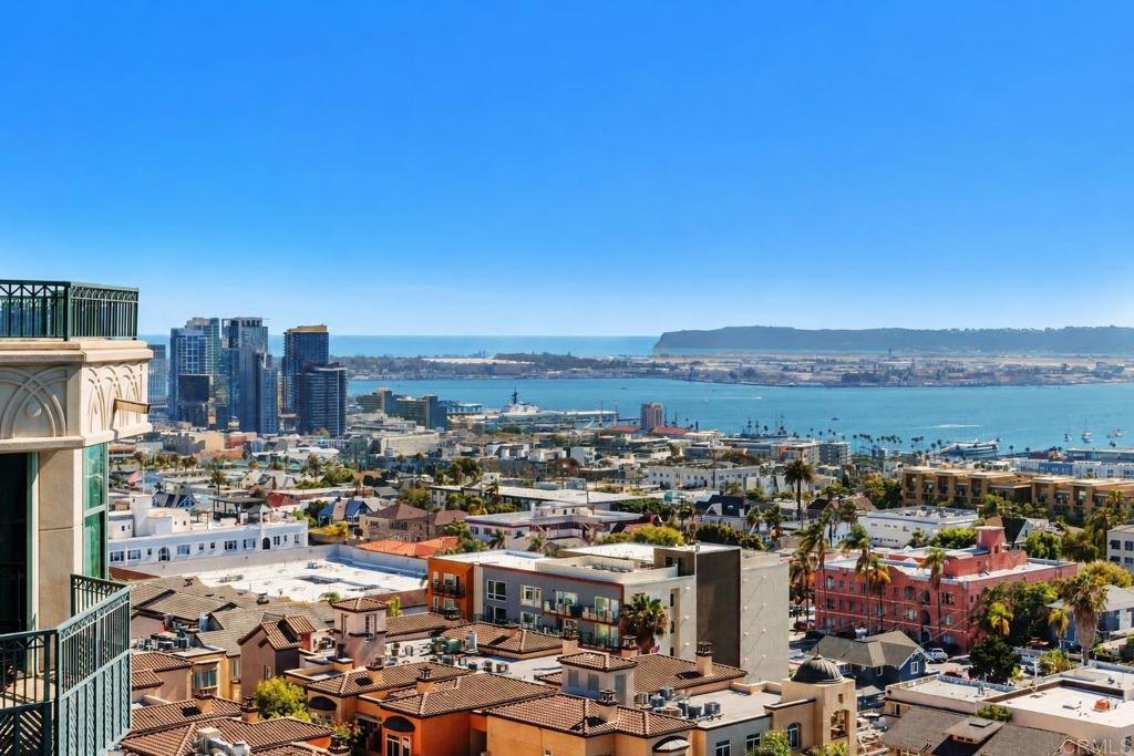 Condo in San Diego, California, United States 1 - 18392960