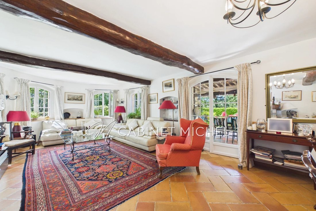 Villa in Nord, Roquefort-les-Pins, France 4 - 18391889