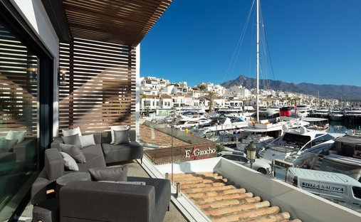 Wohnung in Puerto Banús, Marbella, Spanien 1