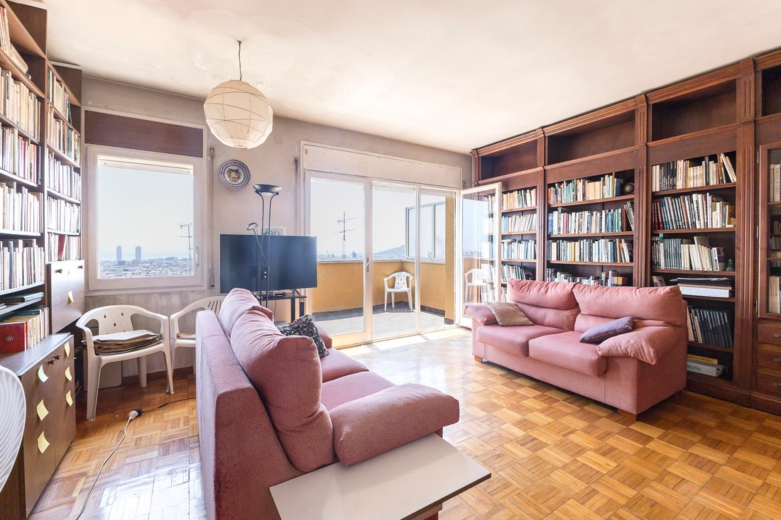 Apartment in Horta-Guinardó, Barcelona, Spain 5 - 18394487
