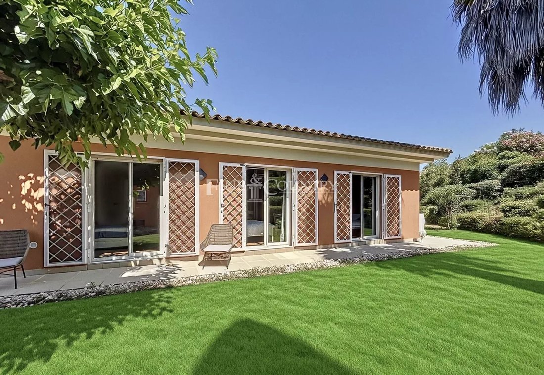 Villa in Le Grand Duc-Minelle, Mandelieu-la-Napoule, France 3 - 15523530