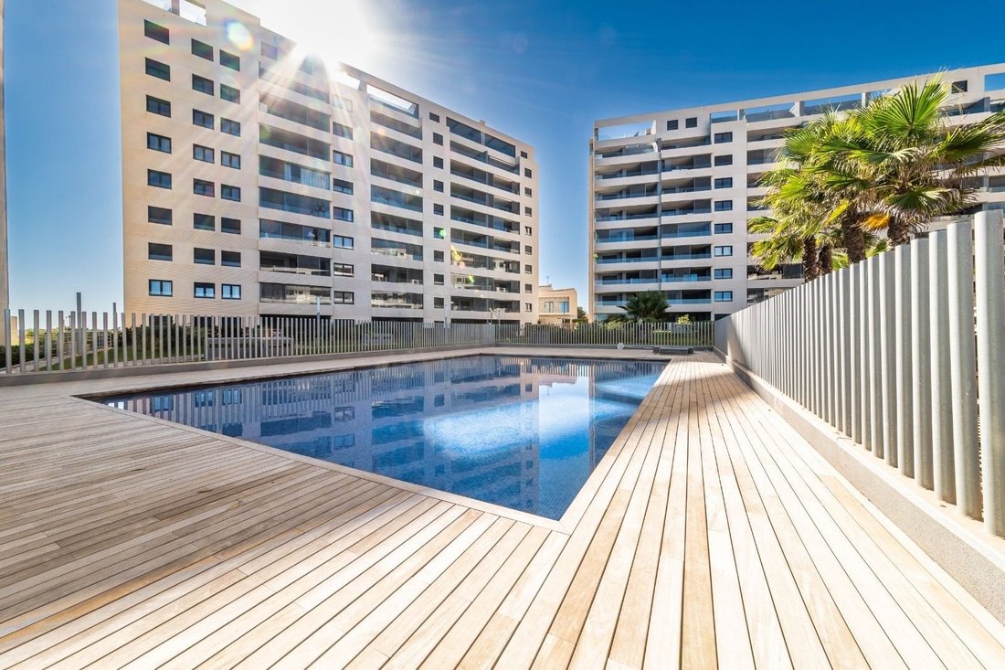 Apartment in Torrevieja, Valencian Community, Spain 1 - 18397045