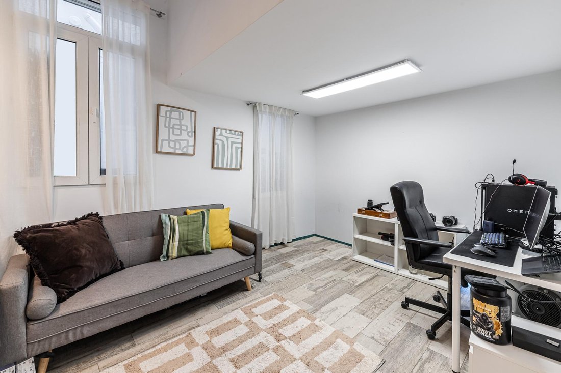 Apartment in Chamberi, Madrid, Spain 5 - 18394236