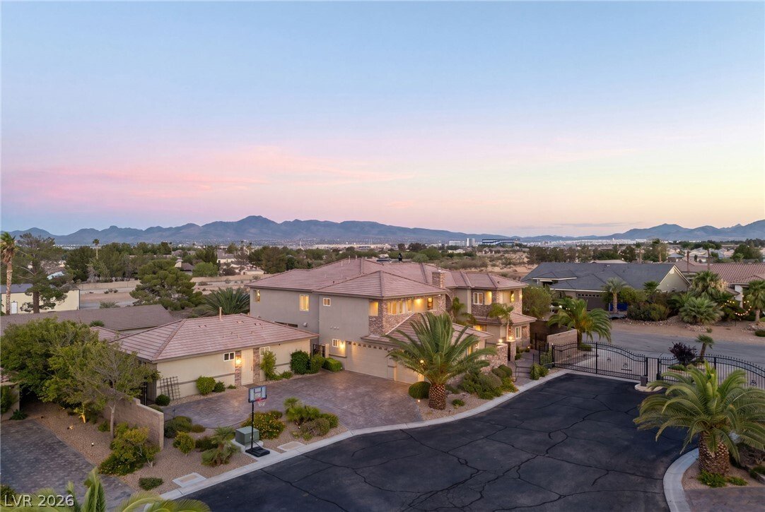 House in Las Vegas, Nevada, United States 2 - 18395260