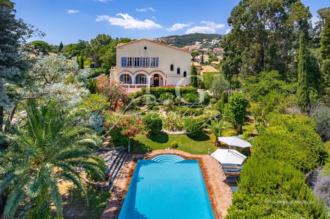Villa in Le Grand Duc-Minelle, Mandelieu-la-Napoule, France 2 - 18393306