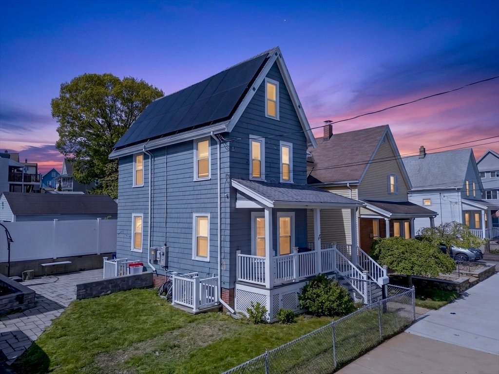 House in Everett, Massachusetts, United States 2 - 18393602