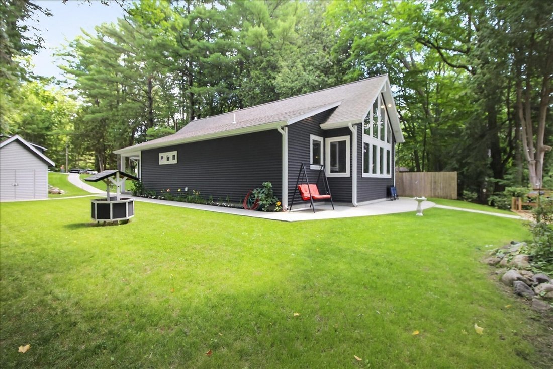 House in Howard City, Michigan, United States 3 - 18396002