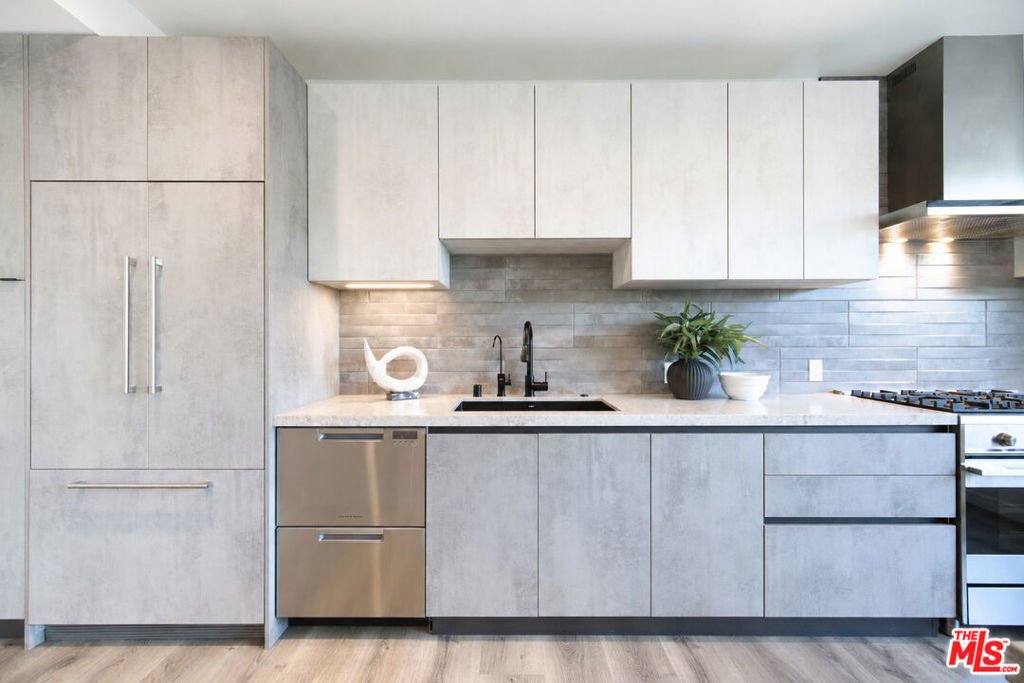 House in Los Angeles, California, United States 3 - 18391013