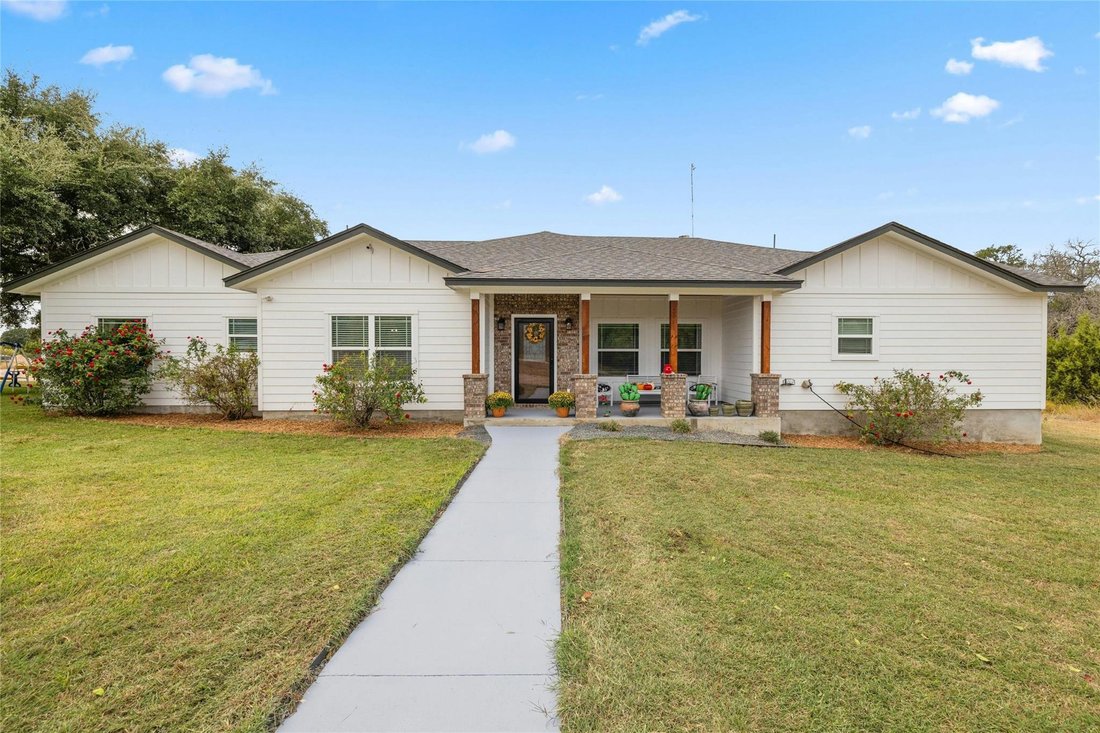 House in Burnet, Texas, United States 1 - 18394426