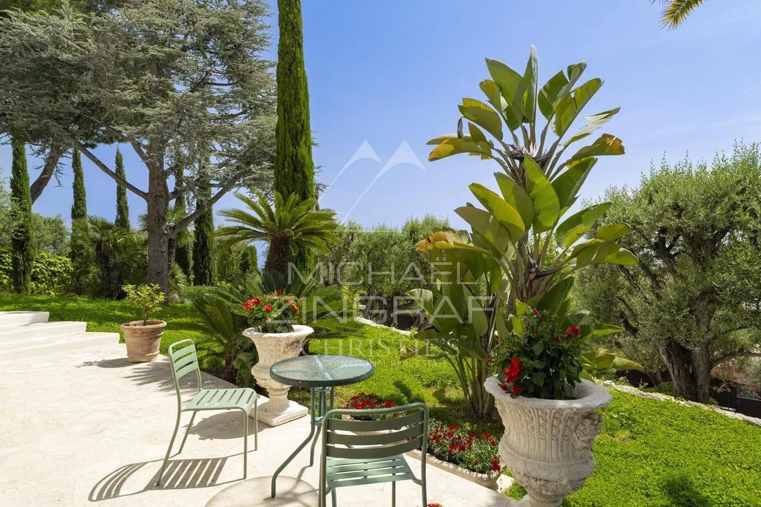 Villa in Village-Cros de Caste-Coupiere-Mont Gros, Roquebrune-Cap-Martin, France 5 - 17408662
