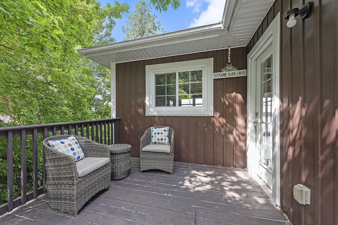 House in Lombardy, Ontario, Canada 2 - 17861958