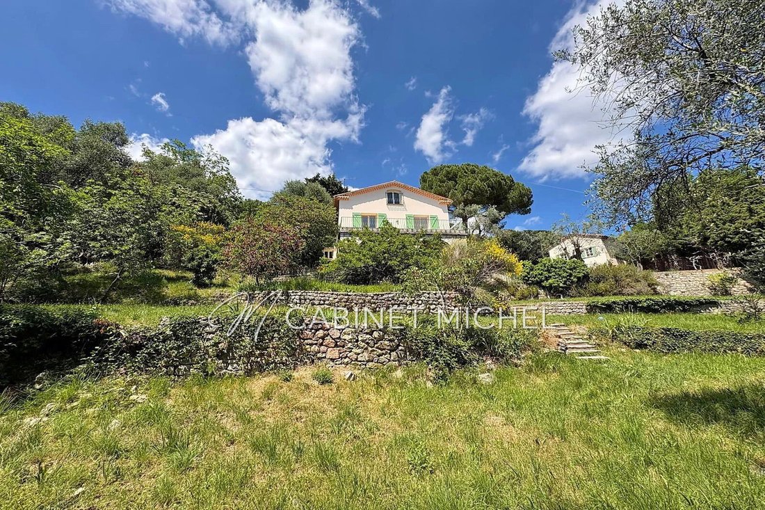 Villa in Grasse, Provence-Alpes-Côte d'Azur, France 4 - 18391575