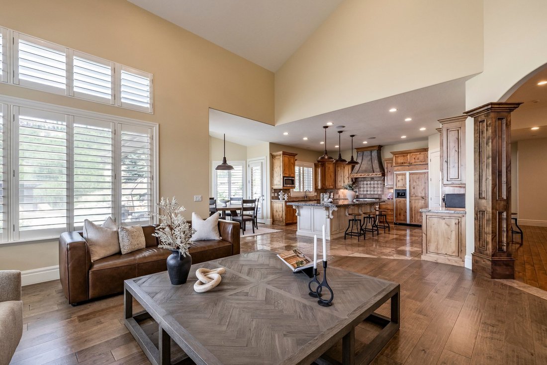 House in Bountiful, Utah, United States 4 - 18390203