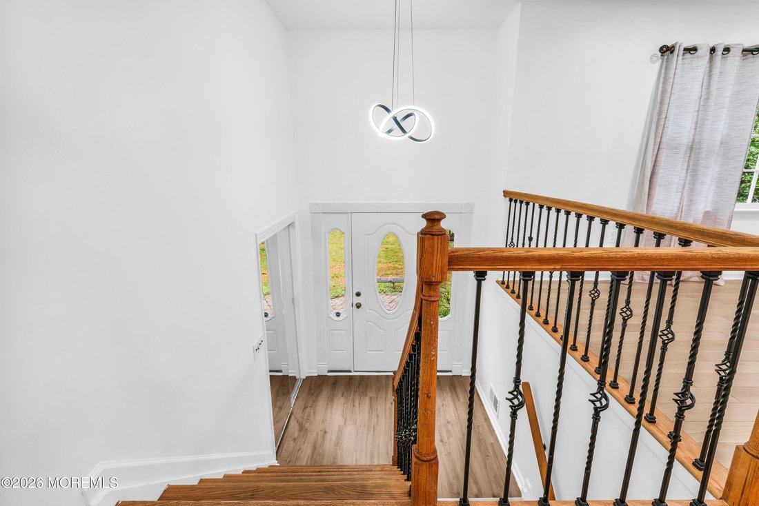 House in Lincroft, New Jersey, United States 5 - 18390834