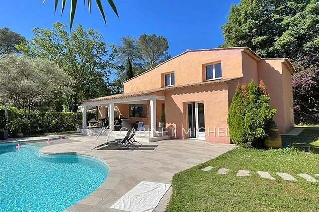 Villa in Nord, Roquefort-les-Pins, France 3 - 18391829
