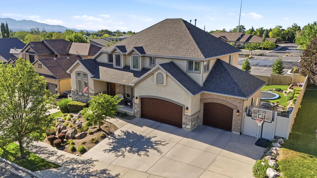 House in Sandy, Utah, United States 1 - 18395097
