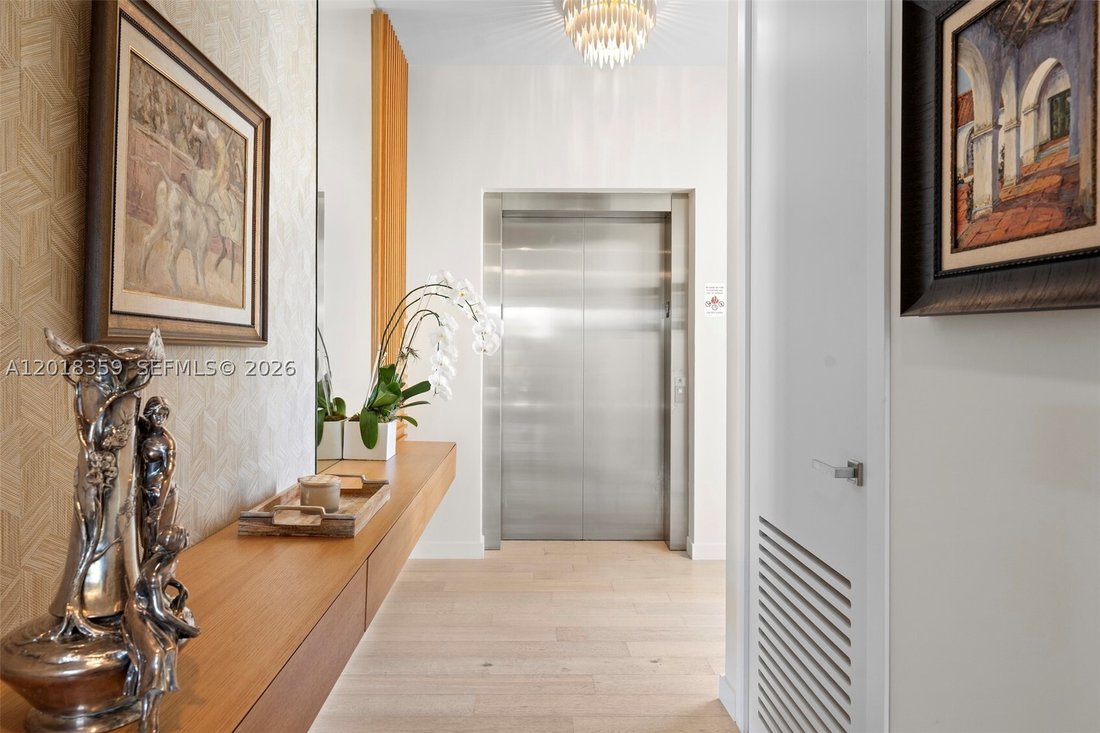 Condo in Coral Gables, Florida, United States 5 - 17909828