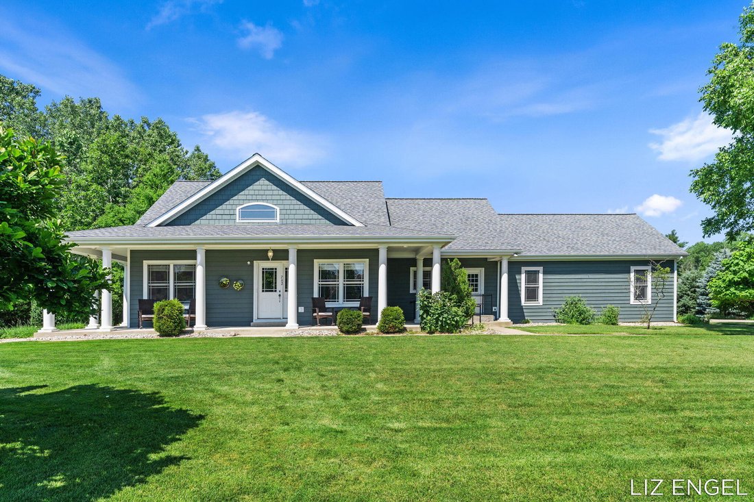 House in Douglas, Michigan, United States 2 - 18396639