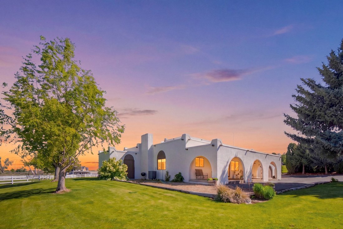 Farm Ranch in Kuna, Idaho, United States 3 - 17851079