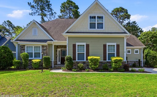 House in Bolivia, North Carolina, United States 1