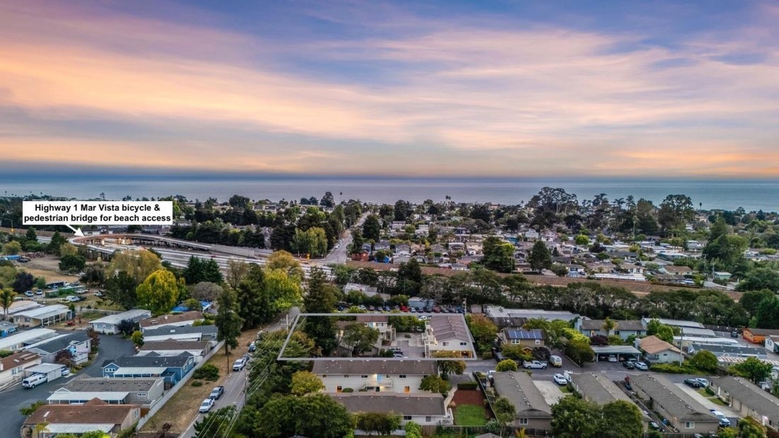 Apartment in Aptos, California, United States 1 - 18395870