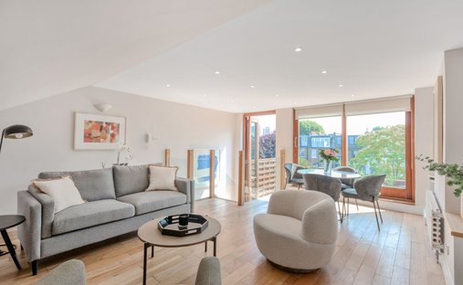 Apartment in Brook Green, Hammersmith and Fulham, England 1
