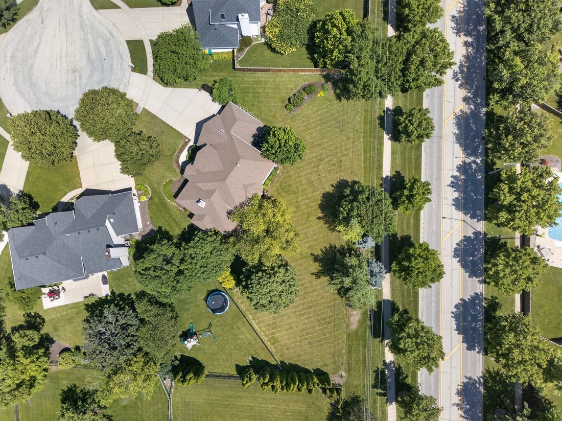 House in Joliet, Illinois, United States 3 - 18394879