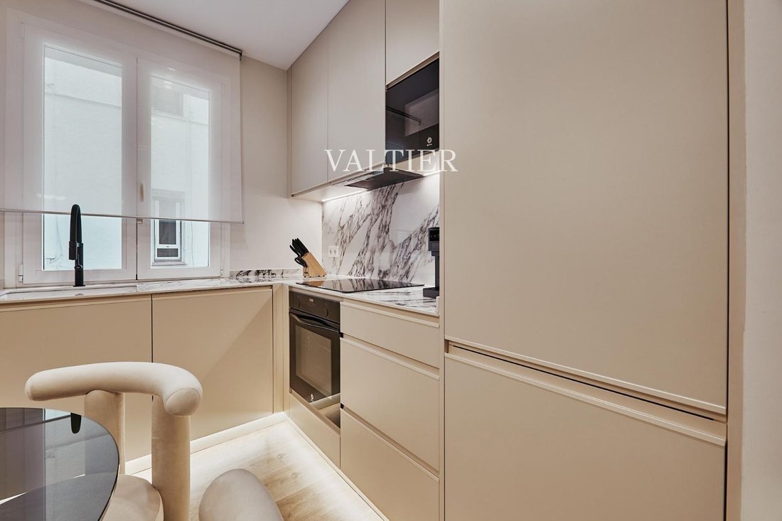 Apartment in Barrio Salamanca, Madrid, Spain 5 - 18391312