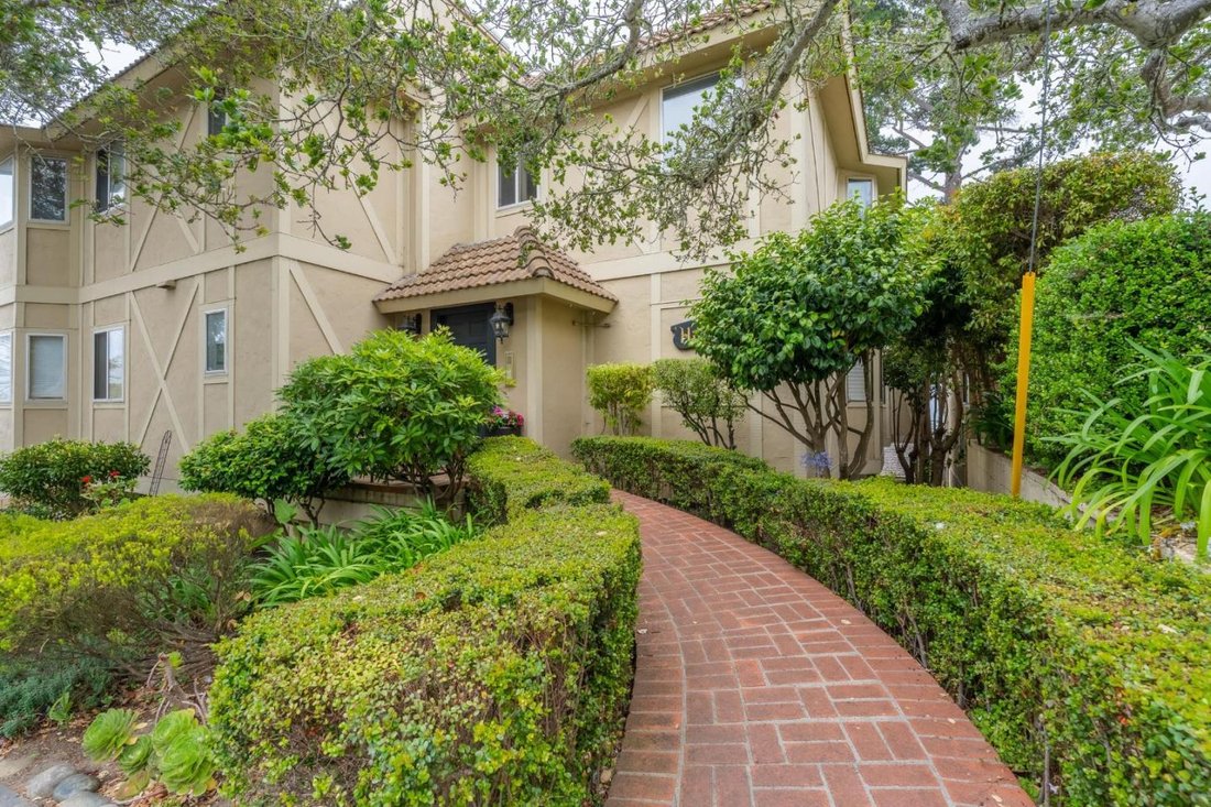 Condo in Carmel-by-the-Sea, California, United States 2 - 18395911