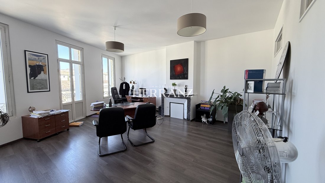 Estate in Libourne, Nouvelle-Aquitaine, France 2 - 18396734