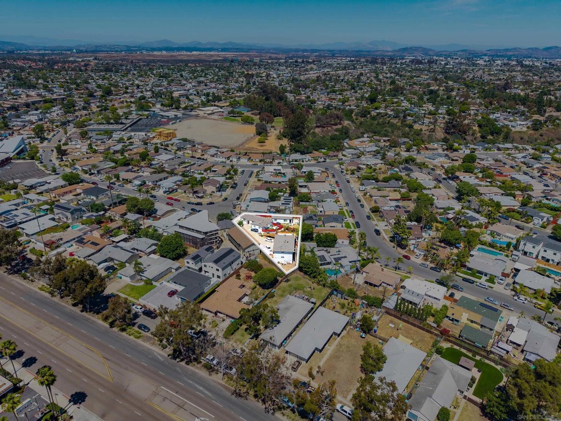 San Diego, California, United States 3 - 18395969