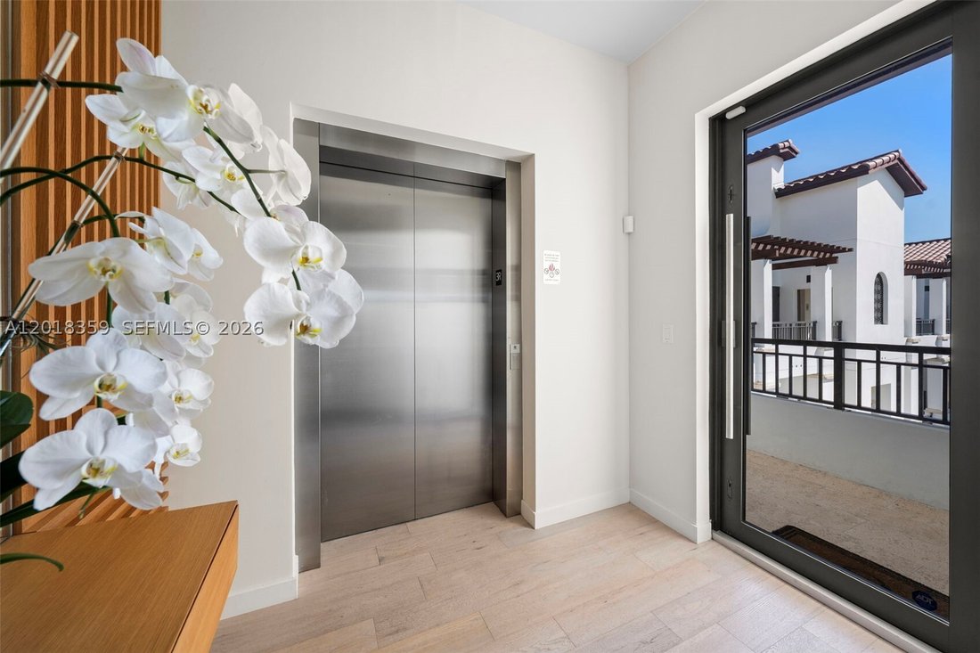 Condo in Coral Gables, Florida, United States 4 - 17909828