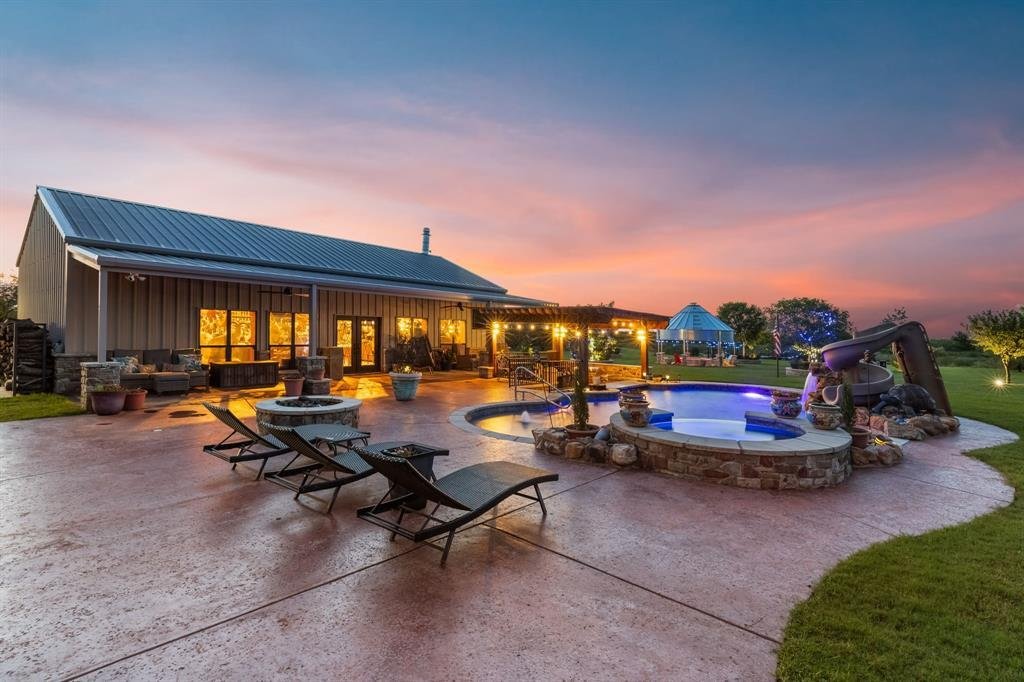 House in Wichita Falls, Texas, United States 3 - 18331432