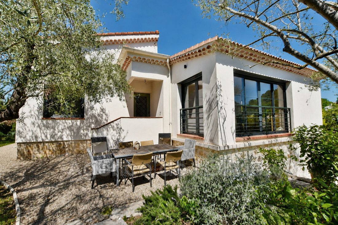 Villa in Valbonne, Provence-Alpes-Côte d'Azur, France 1 - 18391500