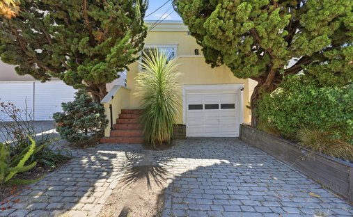 House in Brisbane, California, United States 1