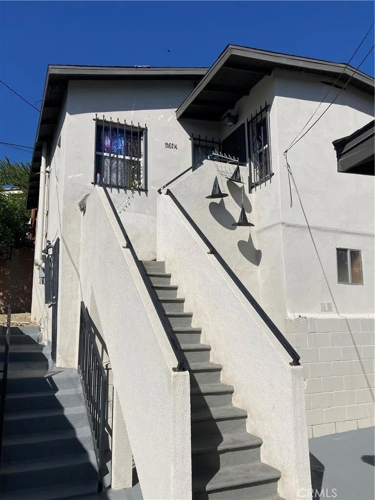 East Los Angeles, California, United States 2 - 18392281