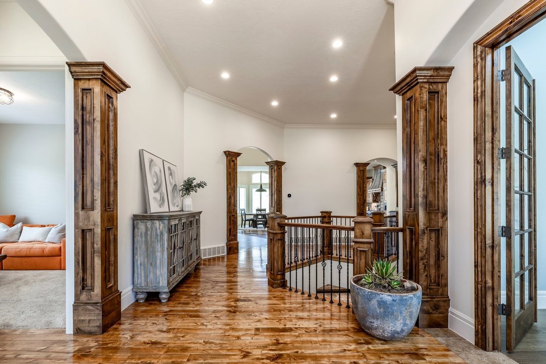 House in Bountiful, Utah, United States 3 - 18390203