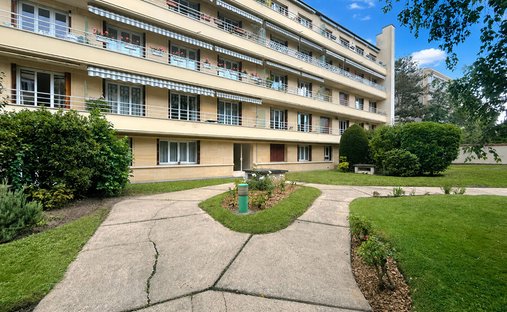 Apartment in Fontenay-sous-Bois, Ile-de-France, France 1