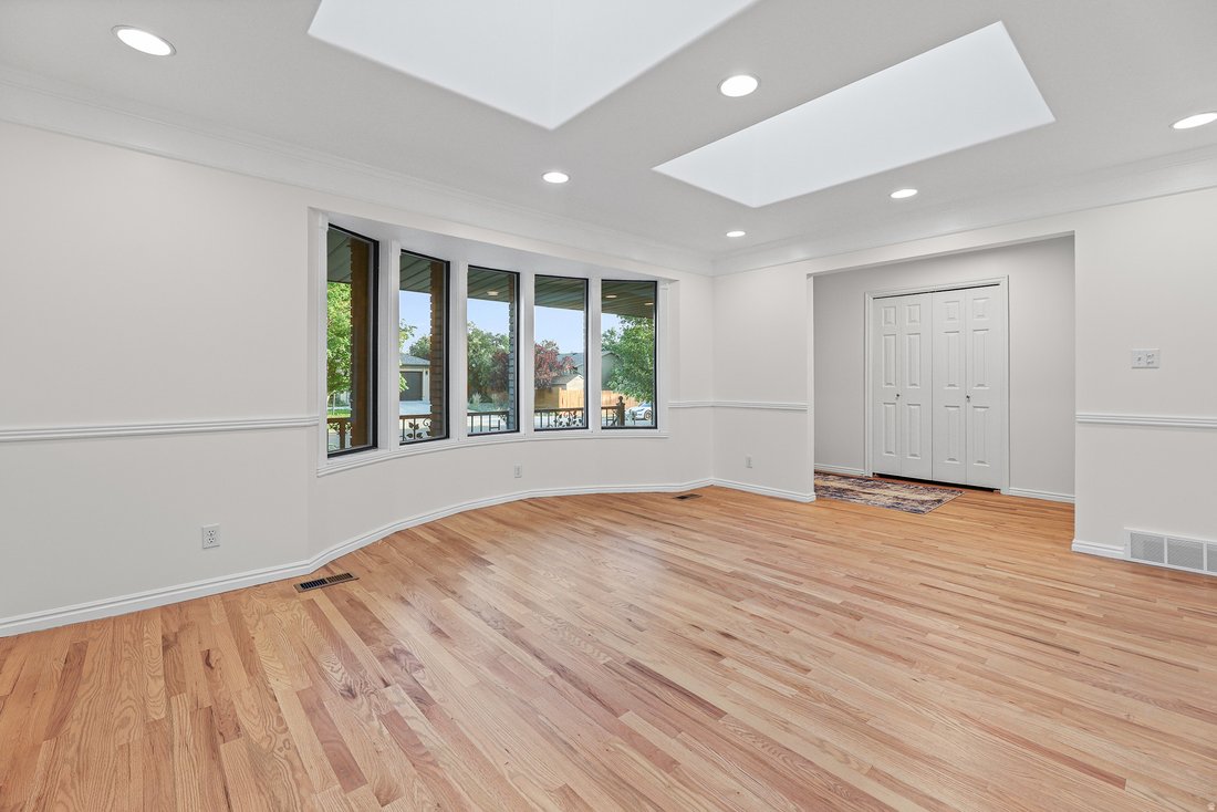 House in Sandy, Utah, United States 4 - 18391037