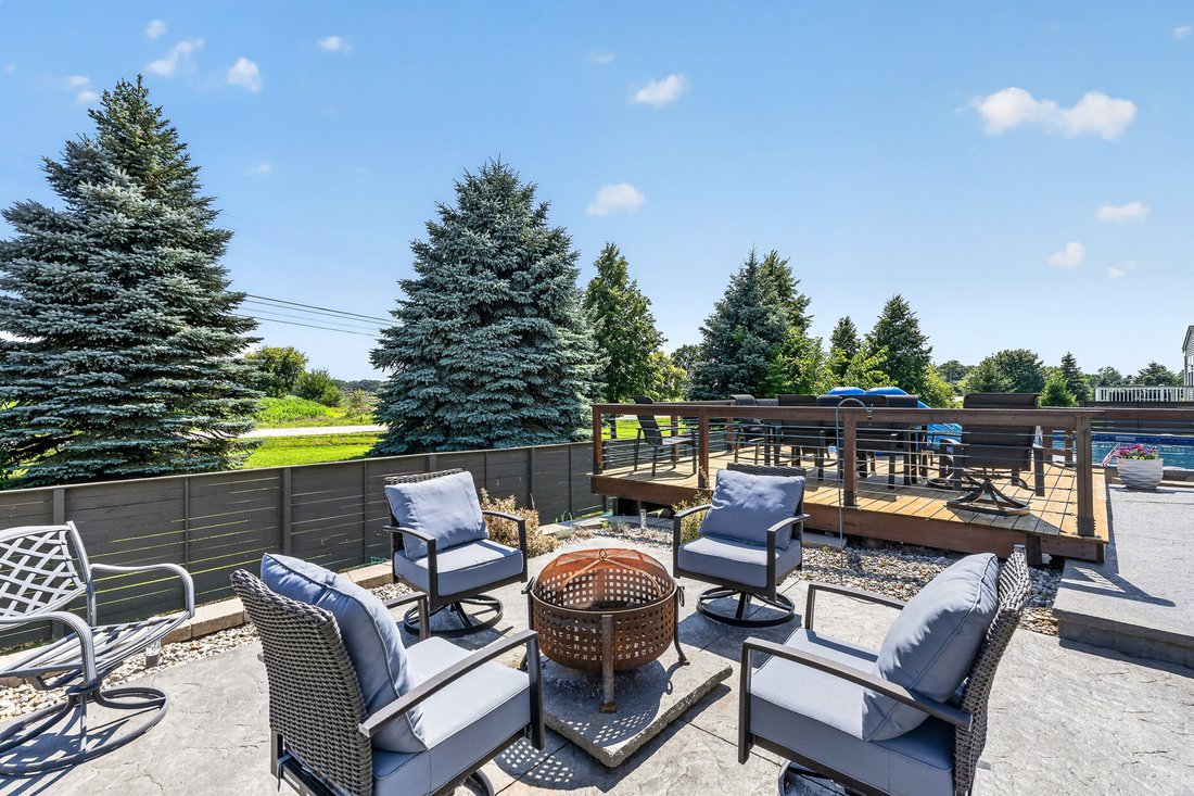 House in Pingree Grove, Illinois, United States 2 - 18394724